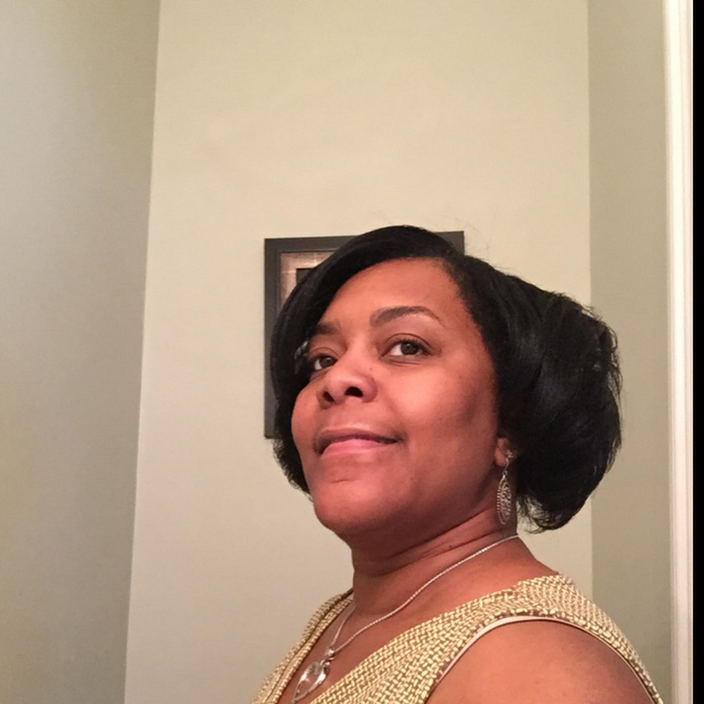 Meet your Posher, Regina